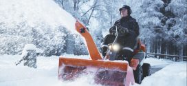 Нужны ли права на снегоуборочную машину?