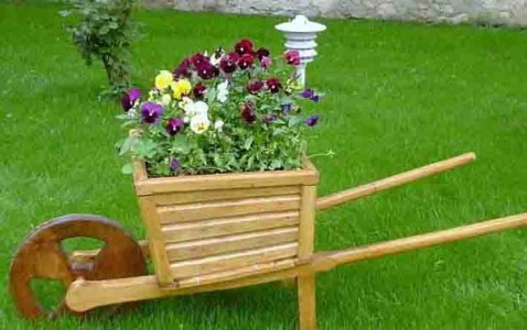 Деревенская клумба | Современный дом